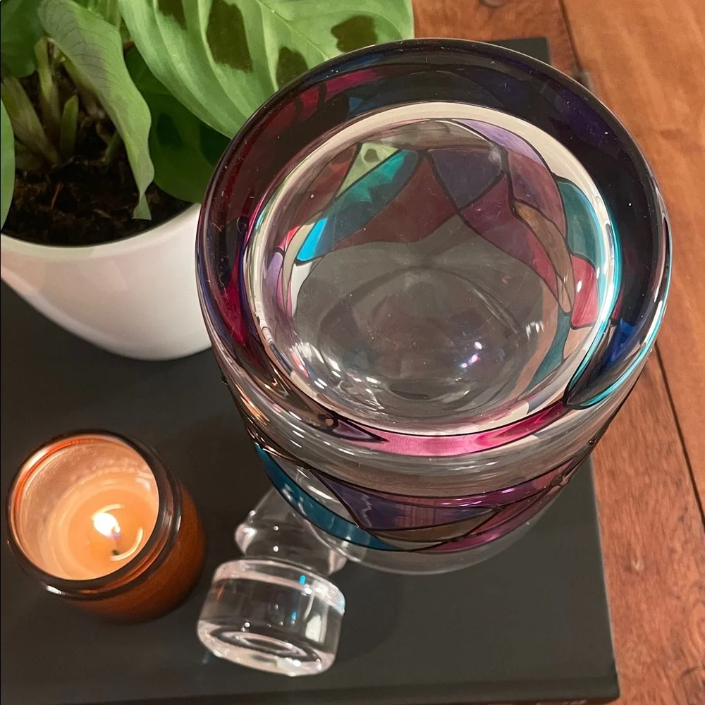 The Wine Savant Hand-Painted Decanter – Renaissance Inspired – 750ml